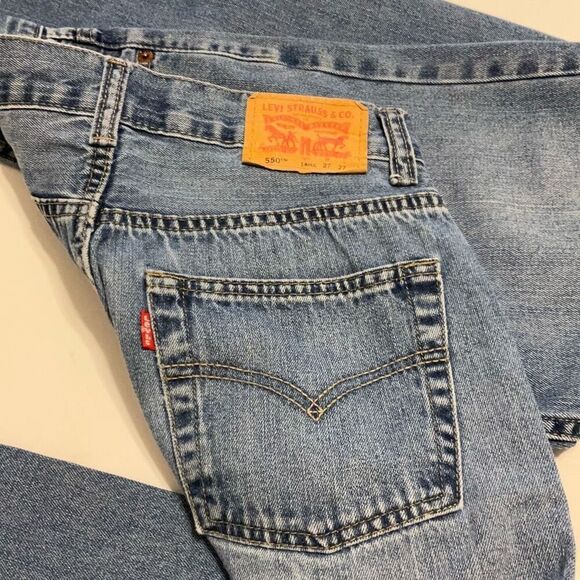 Levi’s 550 27x27, Size 14 Reg. Medium Wash Youth Boys Relaxed Fit - Picture 5 of 16